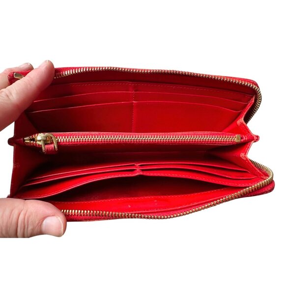 Miu Miu Red Croc Embossed Leather Zip Around Wallet with Original Box - Picture 3 of 16
